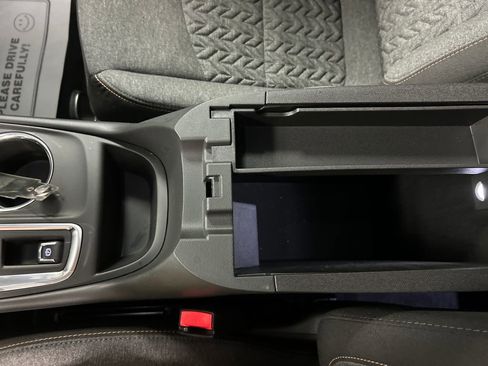 Used 2024 Chevrolet Equinox LT image 21