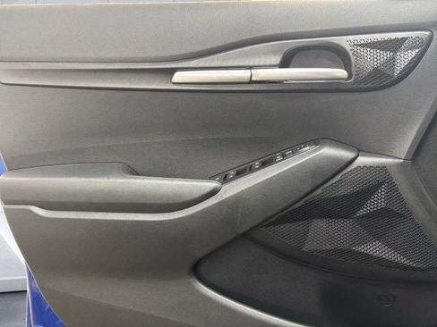 Used 2023 Kia Seltos LX image 26