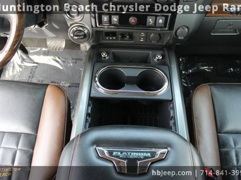 Used 2018 Nissan Titan Platinum Reserve w/ Platinum Utility Package image 15