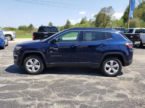 Used 2021 Jeep Compass Latitude w/ Convenience Group AWD/4WD image 4