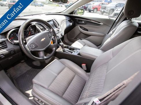 Used 2015 Chevrolet Impala LT image 19