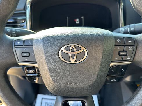 Used 2026 Toyota Camry LE FWD image 11