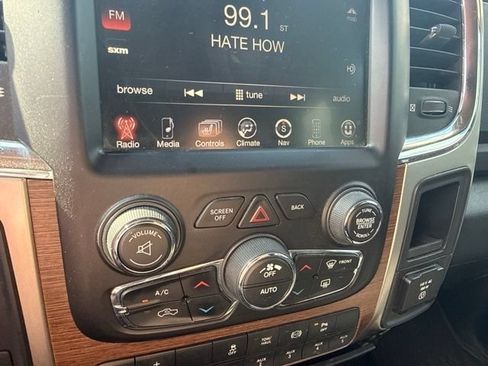 Used 2015 RAM 3500 Laramie AWD/4WD image 24