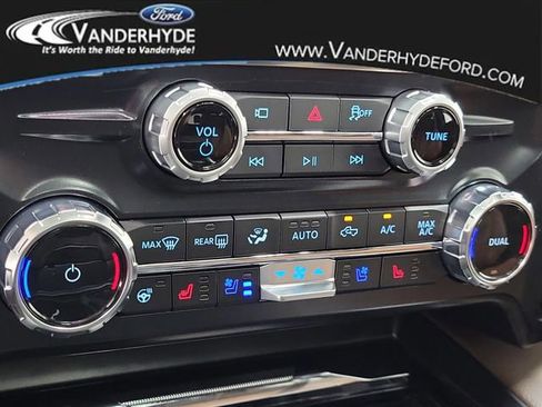 New 2026 Ford F350 King Ranch w/ Chrome Package image 30