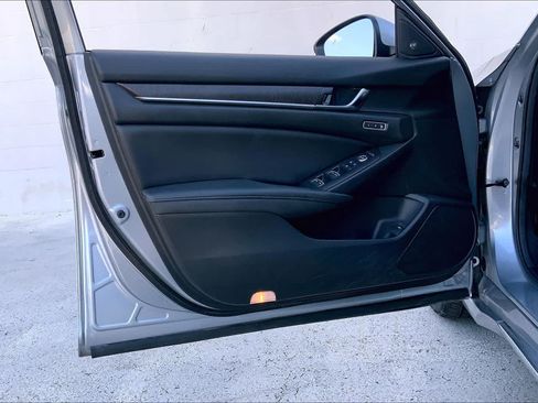 Used 2020 Honda Accord EX-L image 27