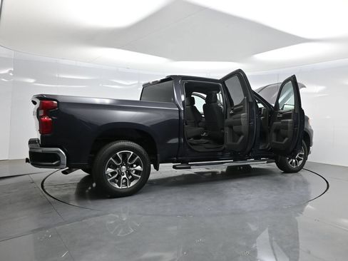 Used 2022 Chevrolet Silverado 1500 LT RWD image 4