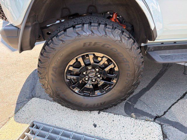 Used 2024 Ford Bronco Raptor w/ Interior Carbon Fiber Pack 6 AWD/4WD image 34