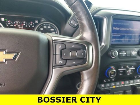 Certified 2020 Chevrolet Silverado 2500 LTZ w/ LTZ Premium Package image 22