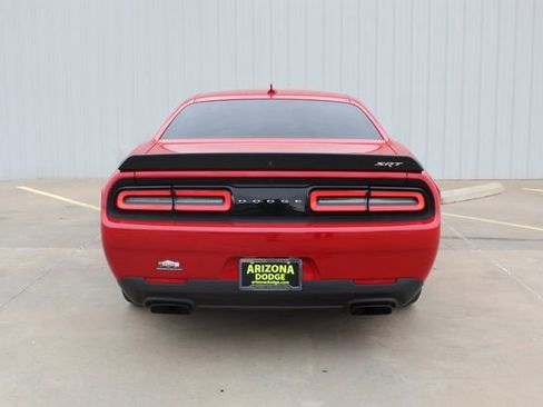 Used 2016 Dodge Challenger SRT Hellcat image 7