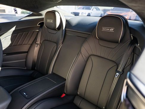 Used 2024 Bentley Continental GT image 27