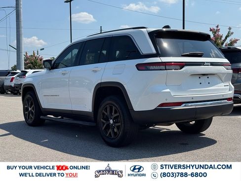 Used 2022 Jeep Grand Cherokee Limited RWD image 11