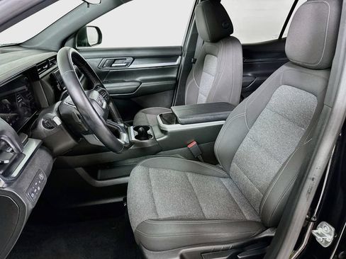 Used 2025 GMC Terrain Elevation AWD/4WD image 8
