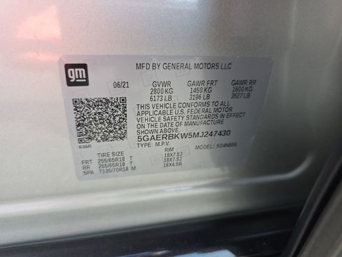 Used 2021 Buick Enclave Essence w/ Sound and Sites Package image 35