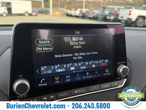 Used 2024 Nissan Sentra SV image 16