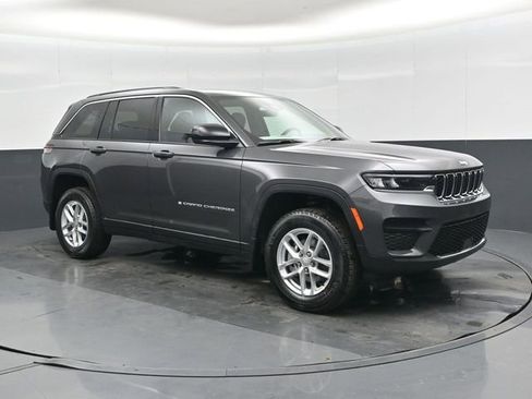 New 2026 Jeep Grand Cherokee Laredo X RWD image 1