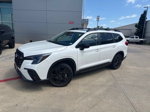 Used 2024 Subaru Ascent Onyx Edition AWD/4WD image 1