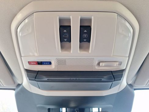 Certified 2025 Subaru Ascent Touring w/ Popular Package #2 image 21