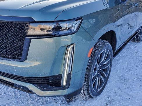 Certified 2023 Cadillac Escalade Sport w/ Touring Package image 8