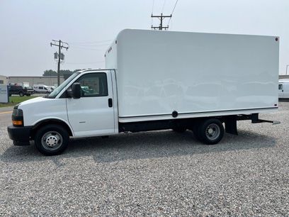 Used 2018 Chevrolet Express 3500 w/ Driver Convenience Package