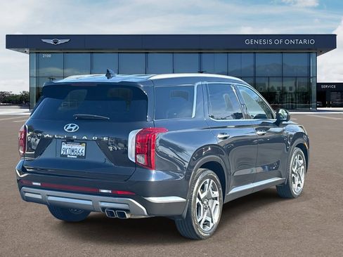 Used 2024 Hyundai Palisade Limited image 5
