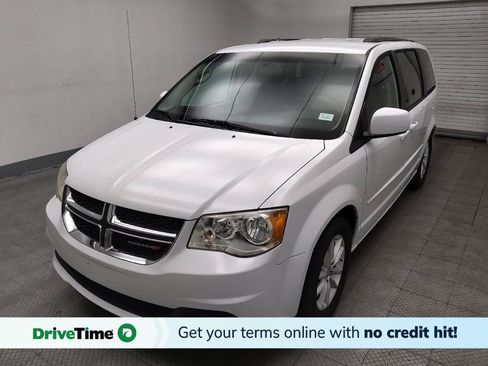 Used 2016 Dodge Grand Caravan SXT FWD image 1
