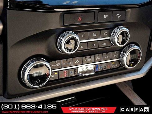 Used 2022 Ford Expedition XLT image 17