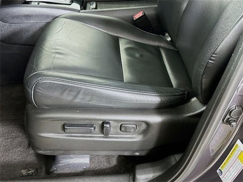 Used 2020 Honda Pilot Touring image 31