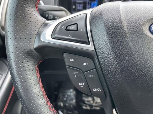 Used 2024 Ford Edge ST-Line image 33