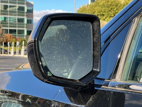 Used 2024 Chevrolet Tahoe LT image 54