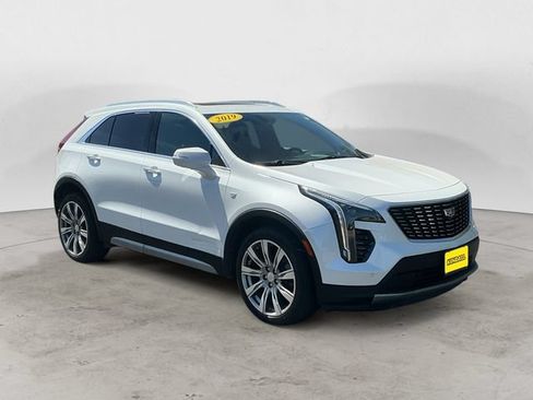 Used 2019 Cadillac XT4 Premium Luxury w/ Technology Package AWD/4WD image 7