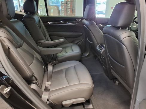 Certified 2022 Cadillac XT6 Premium Luxury w/ Technology Package image 14