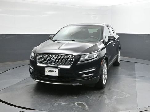 Used 2019 Lincoln MKC Reserve FWD image 22