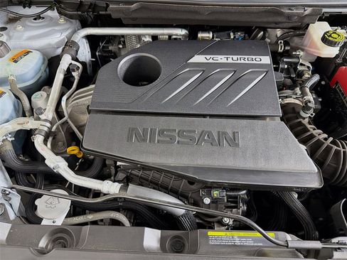 Used 2023 Nissan Rogue SV AWD/4WD image 28
