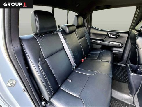 Certified 2018 Toyota Tacoma Limited AWD/4WD image 20