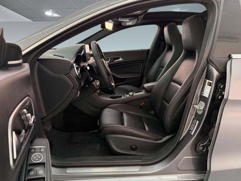 Used 2018 Mercedes-Benz CLA 250 image 5