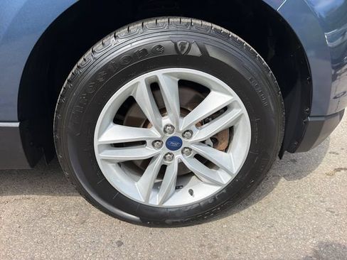 Used 2018 Ford Edge SEL AWD/4WD image 28