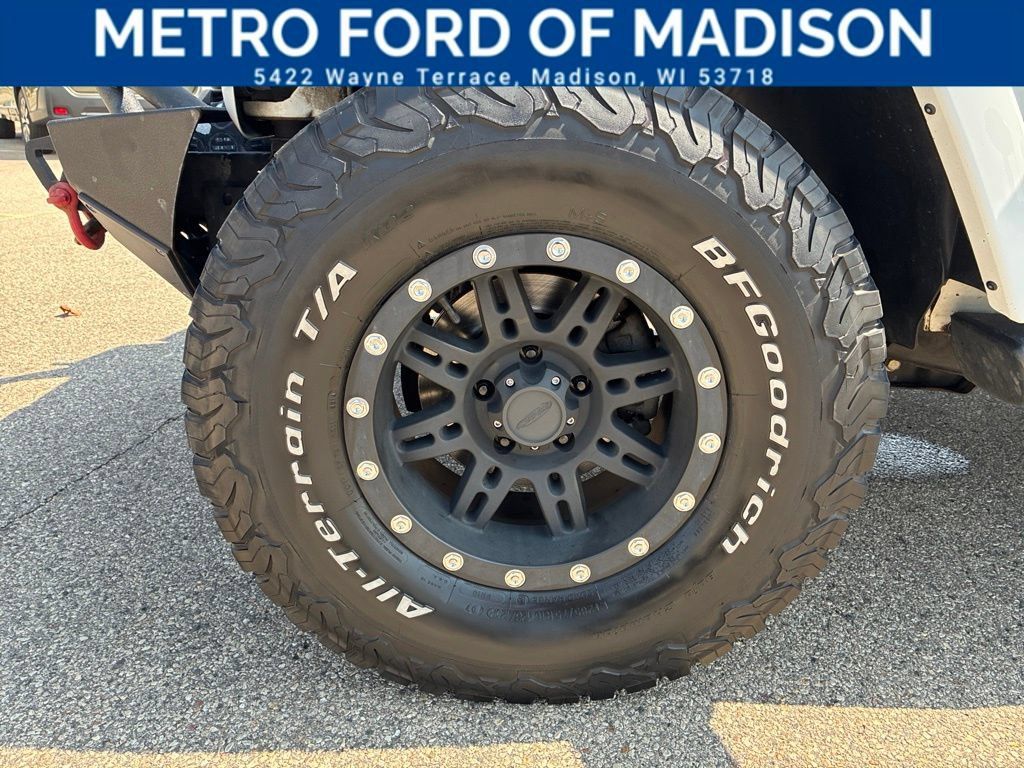 Used 2015 Jeep Wrangler Sahara AWD/4WD image 44