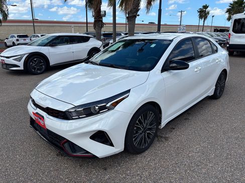 Used 2024 Kia Forte GT-Line FWD image 3