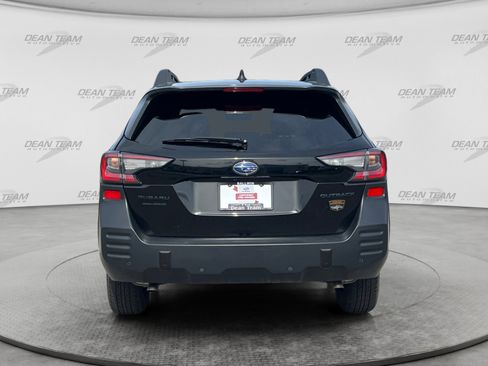 Certified 2024 Subaru Outback Wilderness AWD/4WD image 7