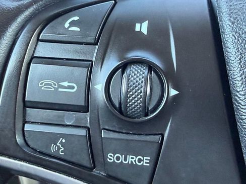 Used 2020 Acura MDX FWD image 18