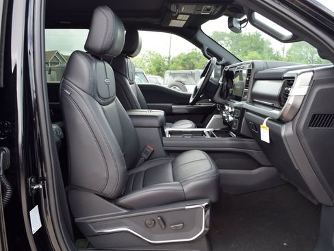 New 2026 Ford F250 Platinum AWD/4WD image 23