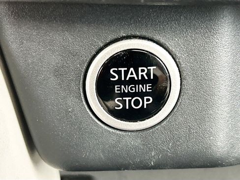 Used 2023 Nissan Rogue SL w/ SL Premium Package FWD image 36