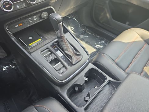 Used 2025 Honda CR-V Sport-L image 24