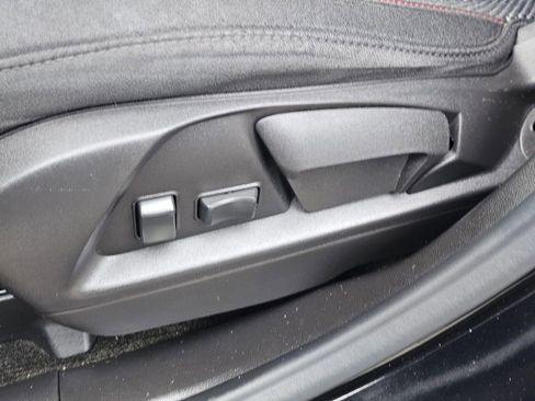 Used 2017 GMC Terrain SLE image 22