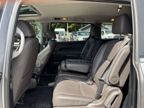 Used 2022 Honda Odyssey EX-L image 9