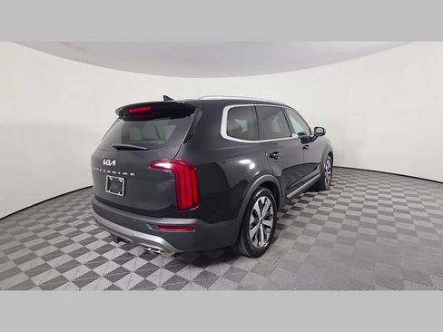 Used 2022 Kia Telluride EX w/ EX Premium Package FWD image 40