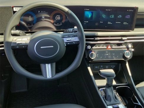 New 2025 Hyundai Santa Cruz SEL image 3