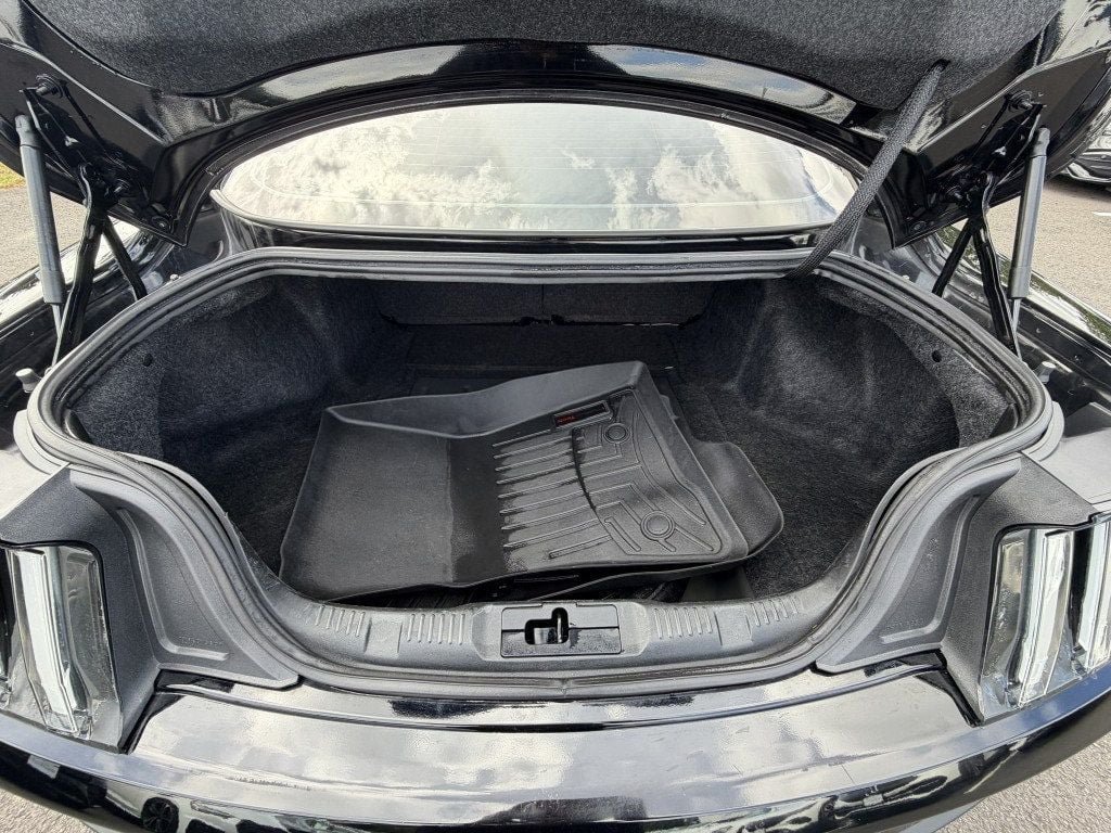 Used 2021 Ford Mustang GT w/ Black Accent Package RWD image 5