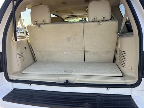 Used 2017 Ford Expedition Limited w/ Equipment Group 301A AWD/4WD image 11