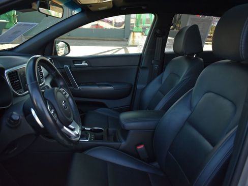 Used 2022 Kia Sportage Nightfall Edition image 15